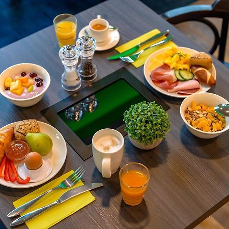 Ibis Styles Kiel City Buitenkant foto