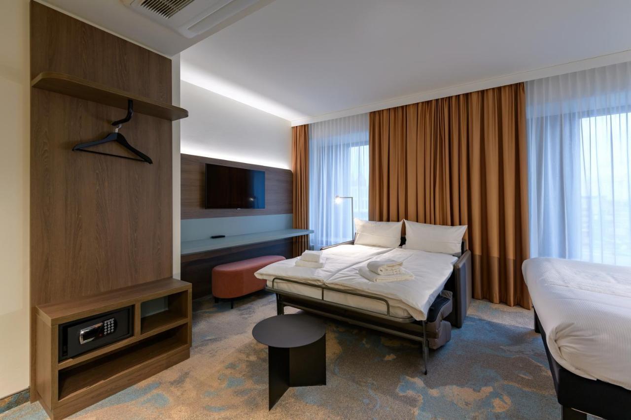 Ibis Styles Kiel City Buitenkant foto