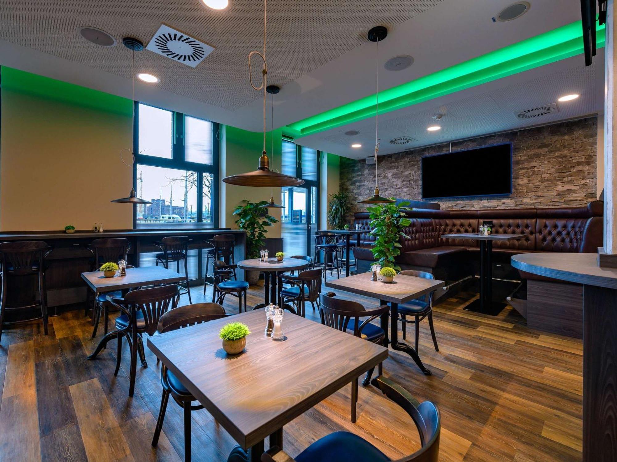 Ibis Styles Kiel City Buitenkant foto