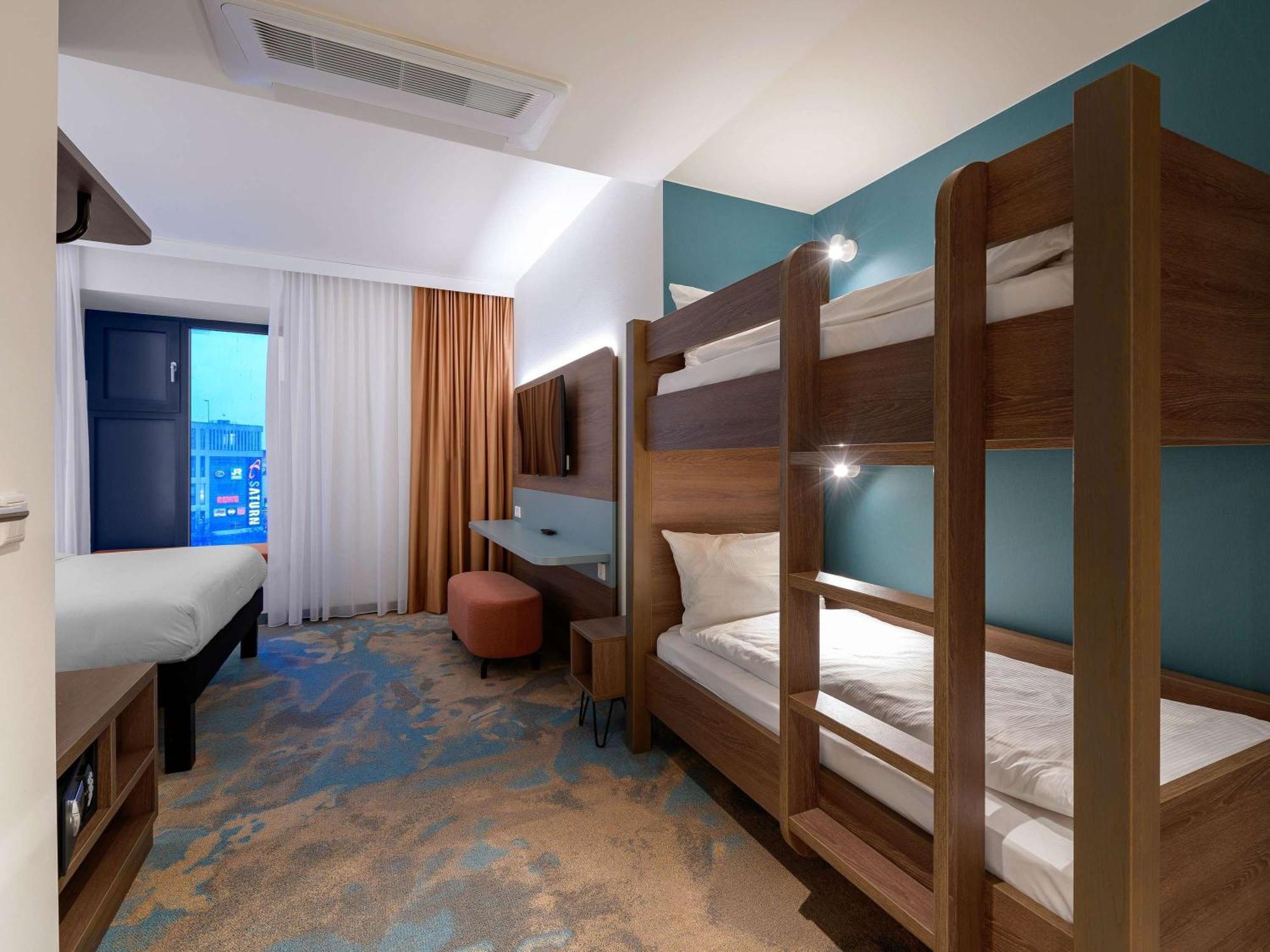 Ibis Styles Kiel City Buitenkant foto