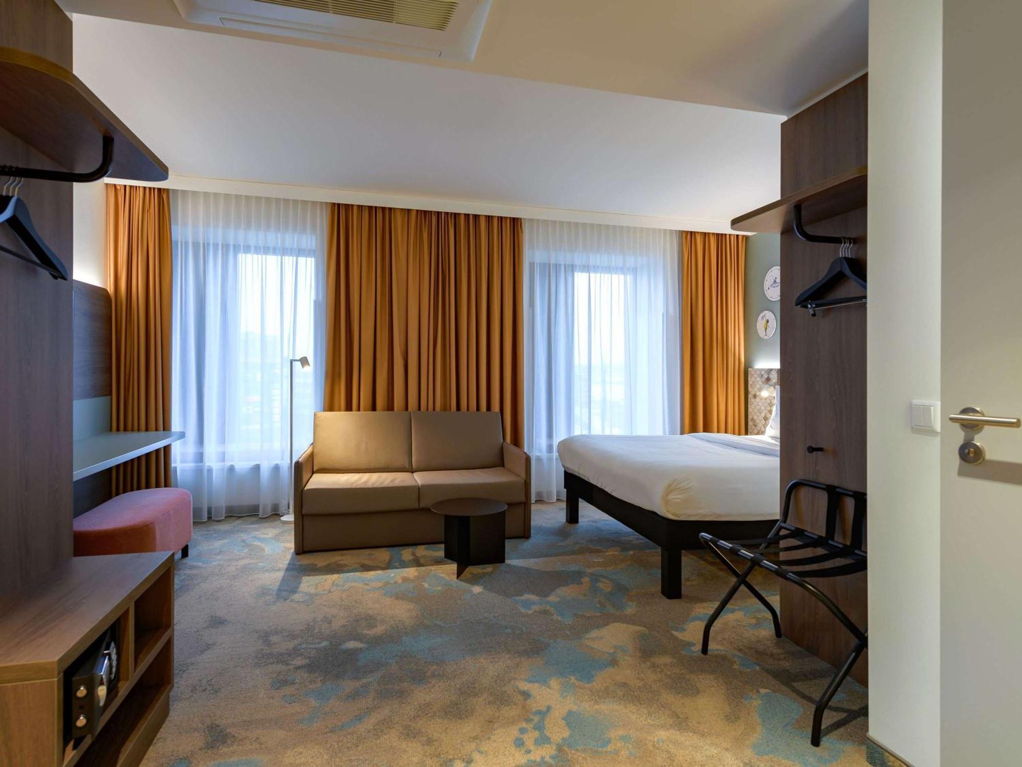 Ibis Styles Kiel City Buitenkant foto